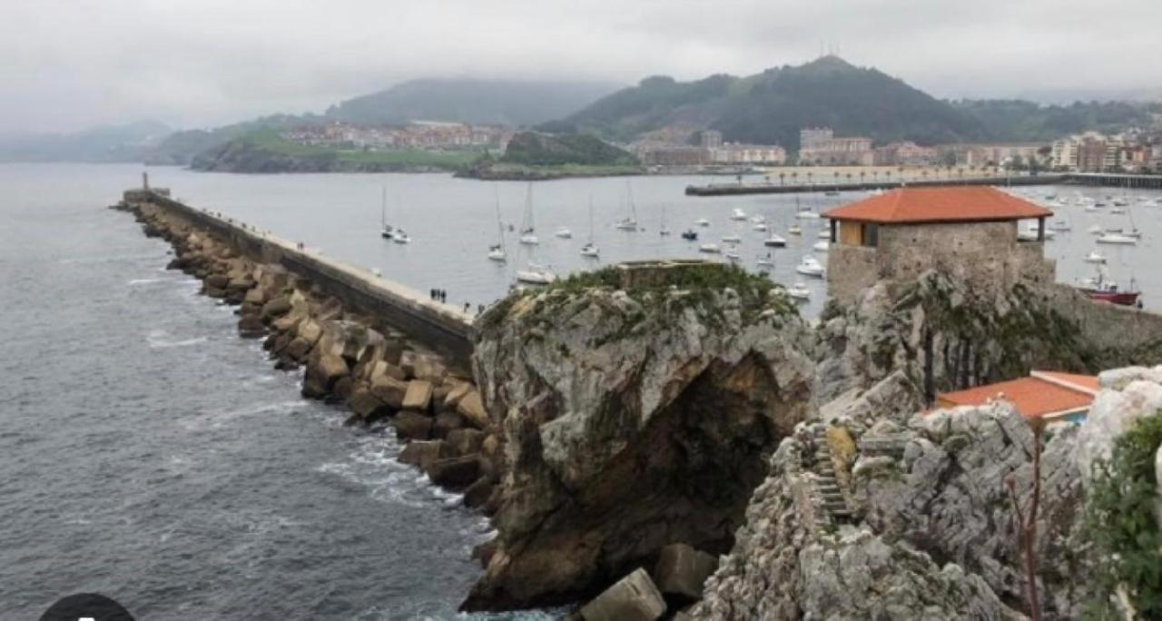 Apartamento Bc Castro Urdiales Exterior photo